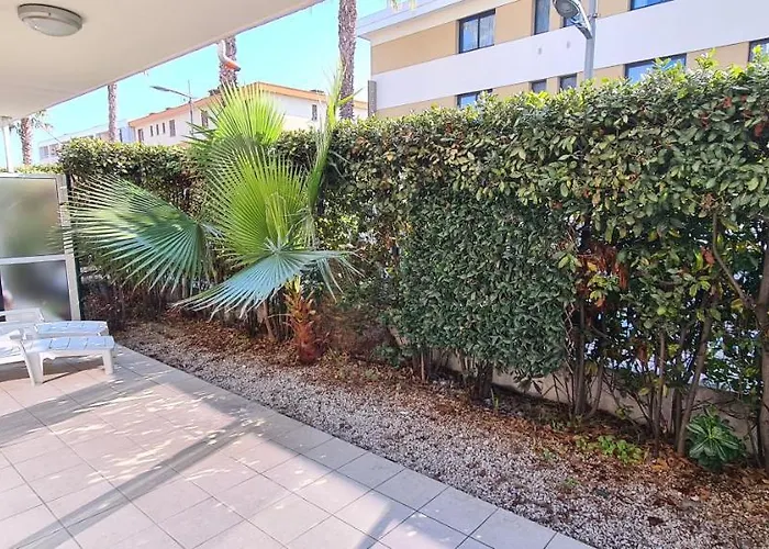 Syracuse Apart Otel 4*
